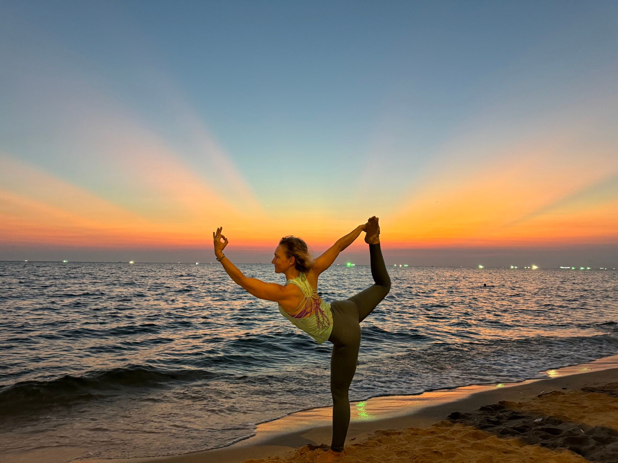 Photograph the stunning dawn at Phu Quoc’s beaches